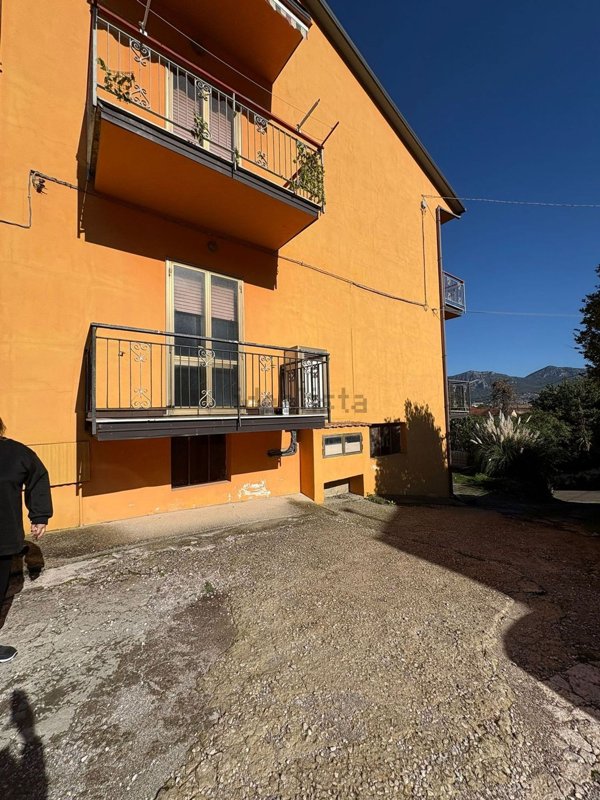 appartamento in vendita a Montoro in zona Piano