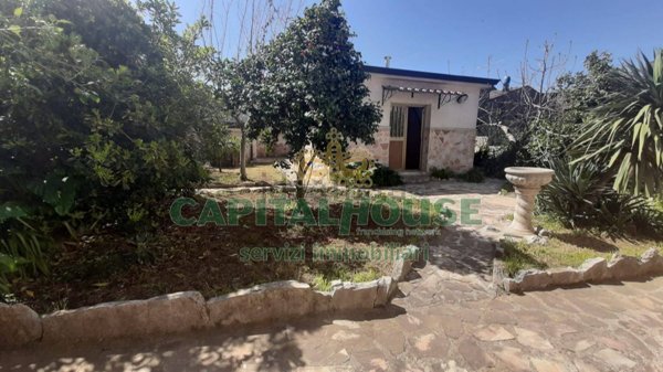 casa indipendente in vendita a Montoro in zona Piano