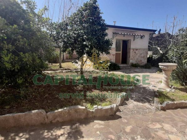 casa indipendente in vendita a Montoro in zona Piazza di Pandola