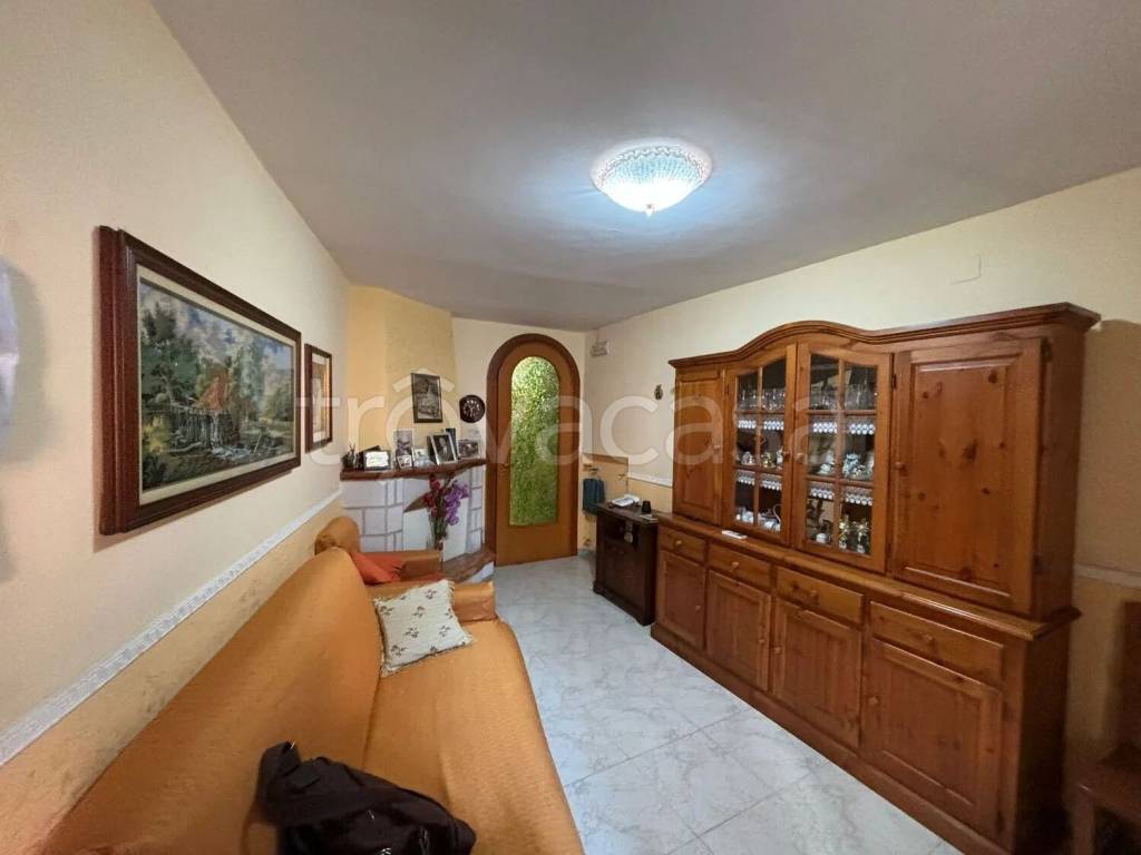 casa indipendente in vendita a Montoro in zona Piano