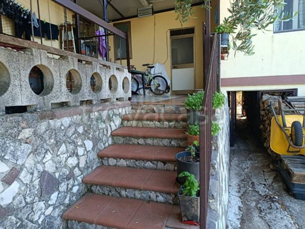 appartamento in vendita a Montoro in zona Banzano