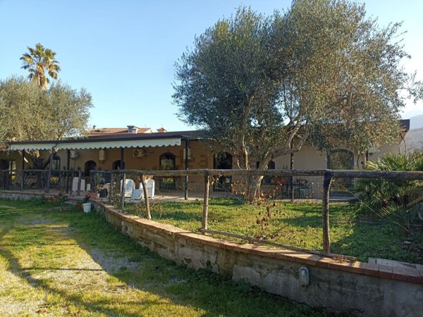 casa indipendente in vendita a Montoro in zona San Bartolomeo