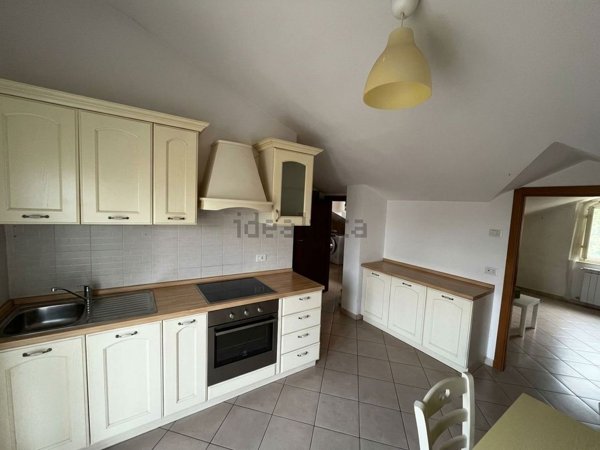 appartamento in vendita a Montoro in zona Preturo