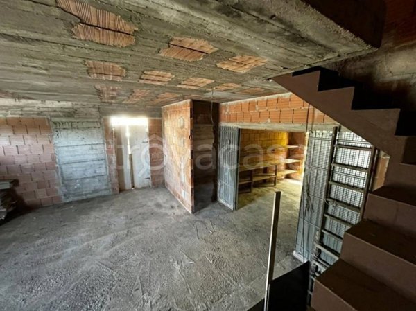 casa indipendente in vendita a Montoro in zona Piano