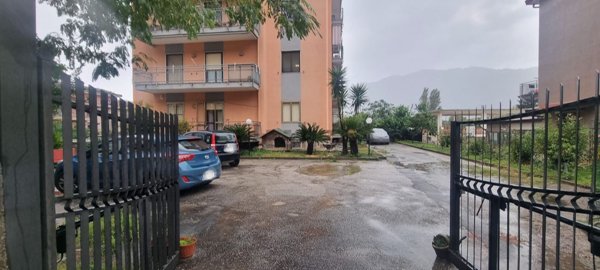 appartamento in vendita a Montoro in zona Piazza di Pandola