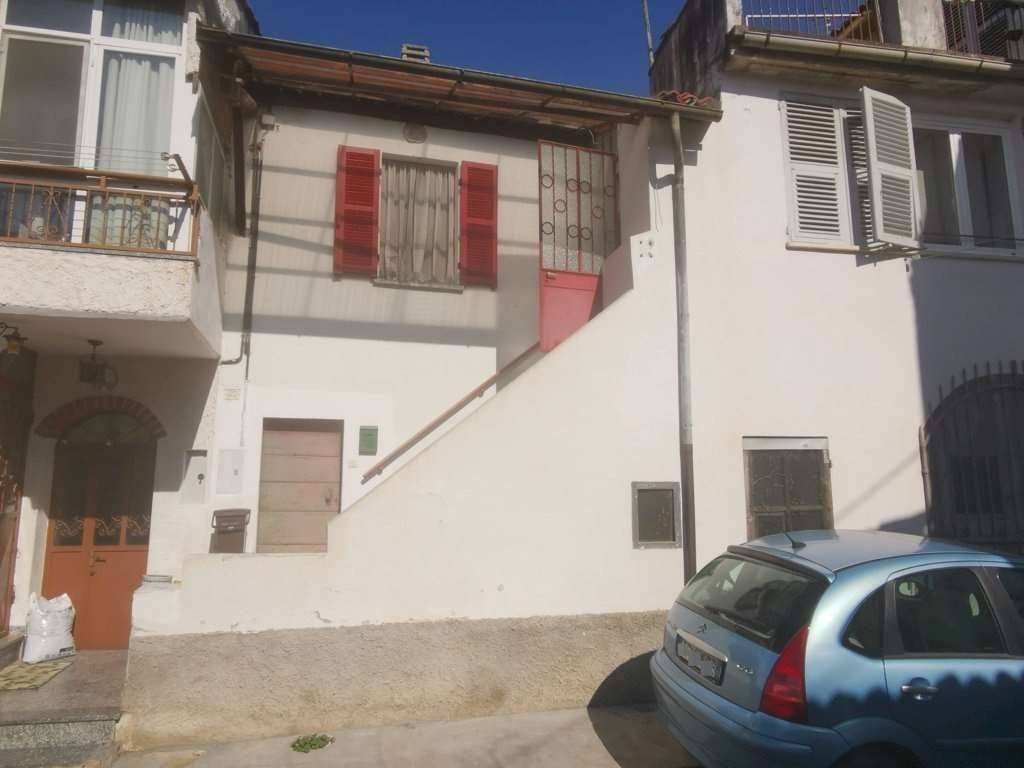 quadrivano in vendita a Bagnasco