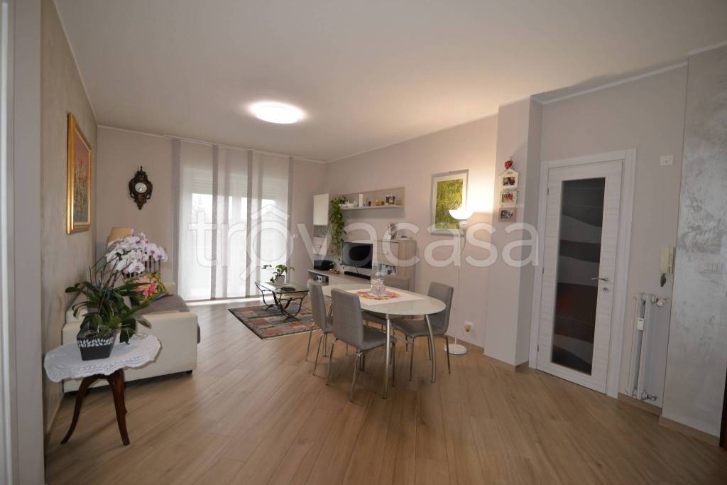 appartamento in vendita a Bagnolo Piemonte