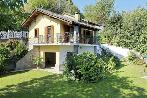 casa indipendente in vendita a Bagnolo Piemonte