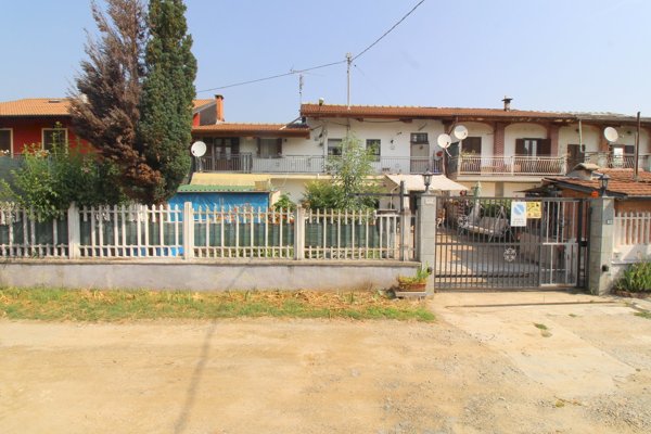 casa indipendente in vendita a Bagnolo Piemonte