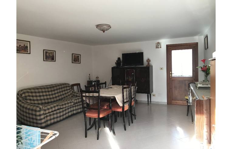 casa indipendente in vendita a Bagnolo Piemonte