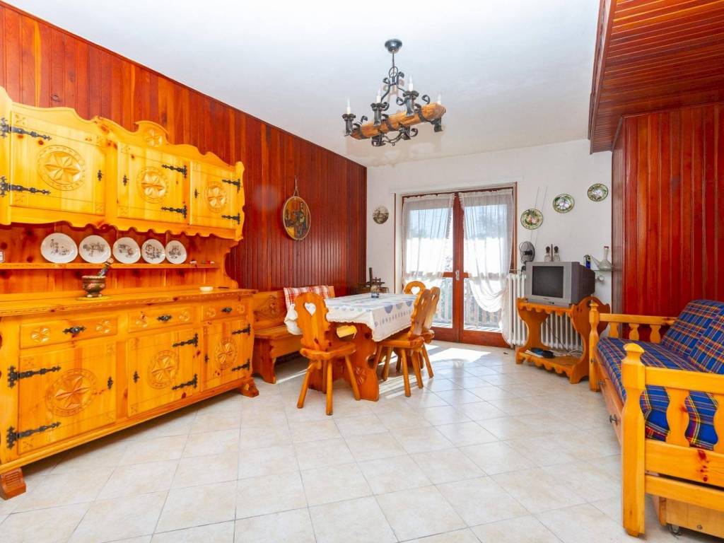 appartamento in vendita a Bagnolo Piemonte in zona Montoso