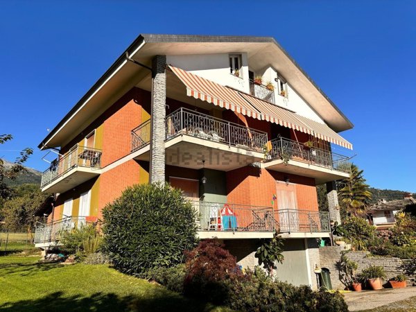 casa indipendente in vendita a Bagnolo Piemonte