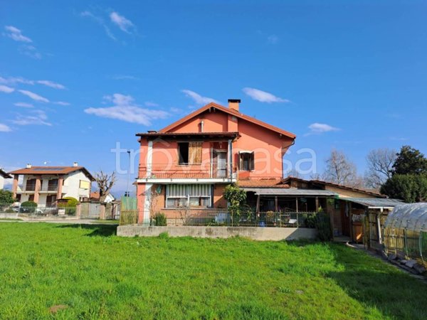 casa indipendente in vendita a Bagnolo Piemonte in zona Villaretto