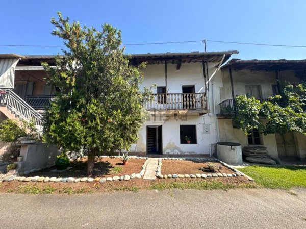 casa semindipendente in vendita a Bagnolo Piemonte