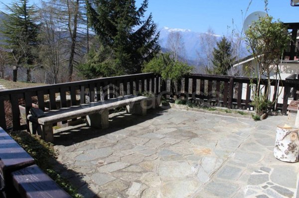 appartamento in vendita a Bagnolo Piemonte in zona Montoso