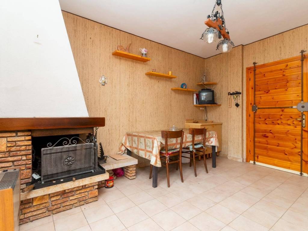 appartamento in vendita a Bagnolo Piemonte in zona Montoso