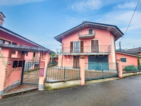 appartamento in vendita a Bagnolo Piemonte