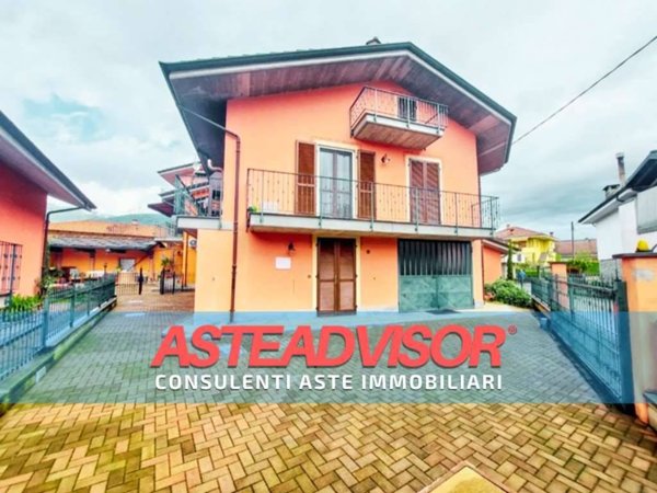 casa indipendente in vendita a Bagnolo Piemonte