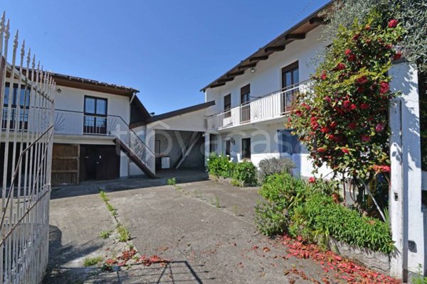 casa indipendente in vendita a Bagnolo Piemonte in zona Villaretto