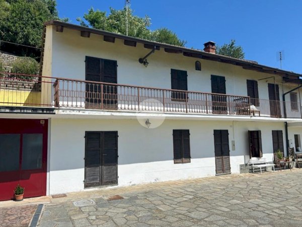 casa semindipendente in vendita a Bagnolo Piemonte