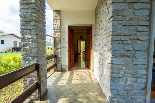 casa indipendente in vendita a Bagnolo Piemonte in zona Villaretto