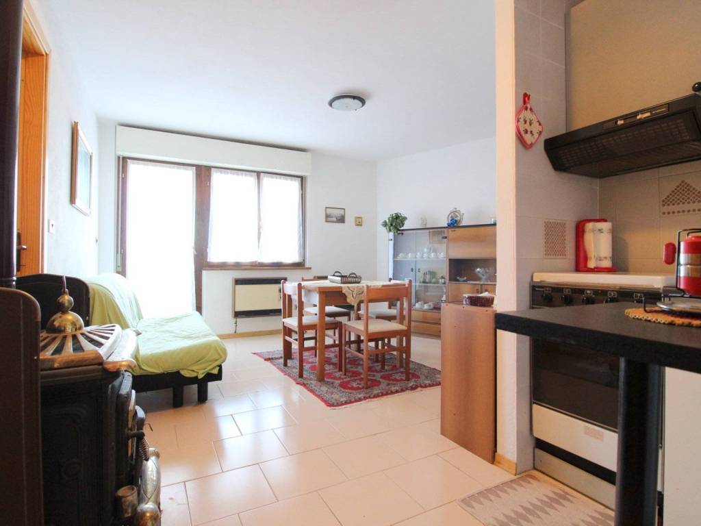 appartamento in vendita a Bagnolo Piemonte in zona Montoso