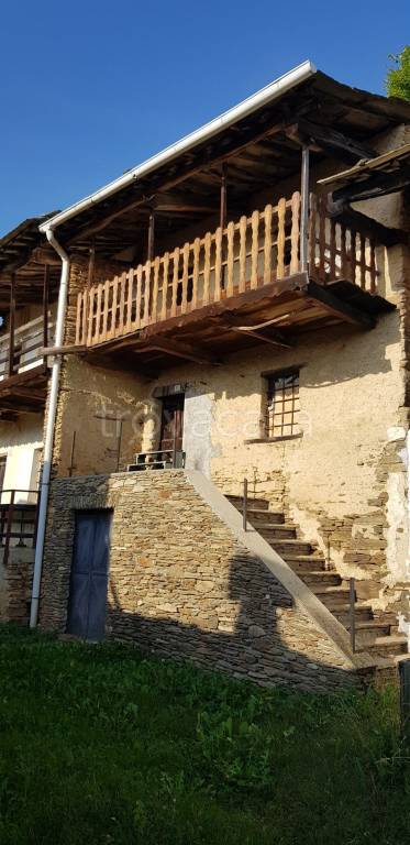 appartamento in vendita a Bagnolo Piemonte