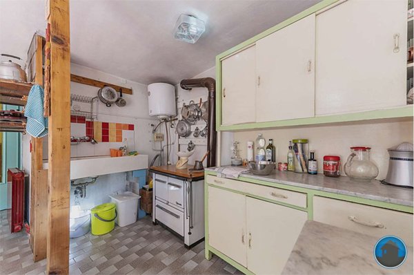 casa indipendente in vendita a Bagnolo Piemonte