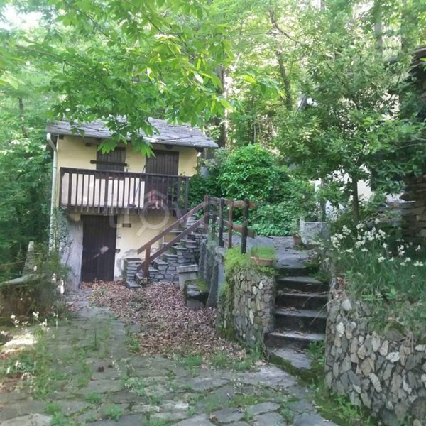 appartamento in vendita a Bagnolo Piemonte
