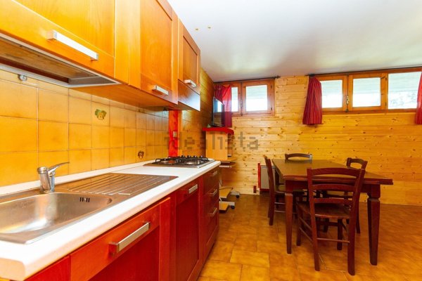 appartamento in vendita a Bagnolo Piemonte in zona Montoso