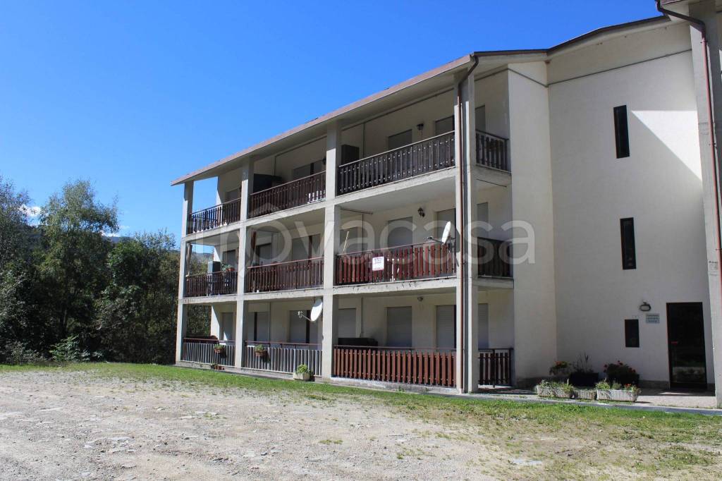 appartamento in vendita a Bagnolo Piemonte in zona Montoso