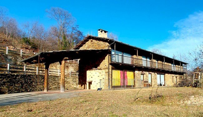 casale in vendita a Bagnolo Piemonte