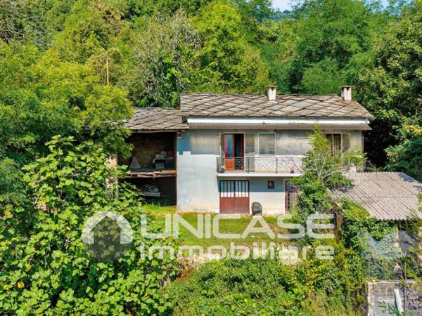 casa indipendente in vendita a Bagnolo Piemonte