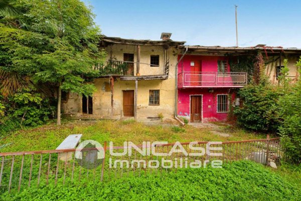 casa indipendente in vendita a Bagnolo Piemonte