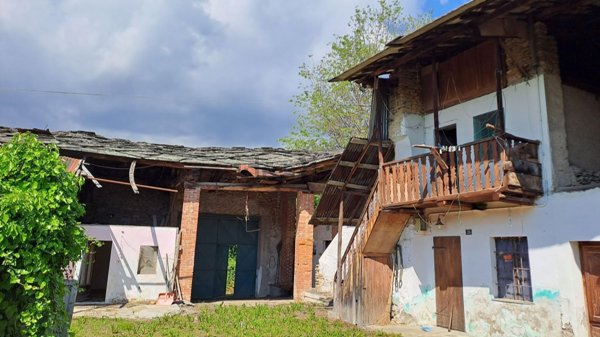quadrivano in vendita a Bagnolo Piemonte