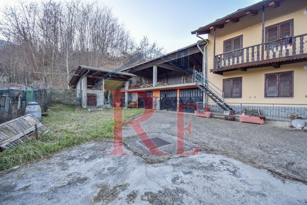 quadrivano in vendita a Bagnolo Piemonte