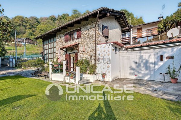casa indipendente in vendita a Bagnolo Piemonte