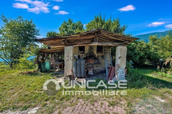 casale in vendita a Bagnolo Piemonte