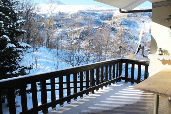 appartamento in vendita a Bagnolo Piemonte in zona Montoso