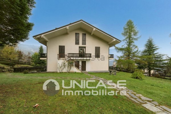 appartamento in vendita a Bagnolo Piemonte in zona Montoso