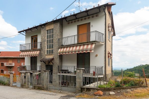 appartamento in vendita a Bagnolo Piemonte