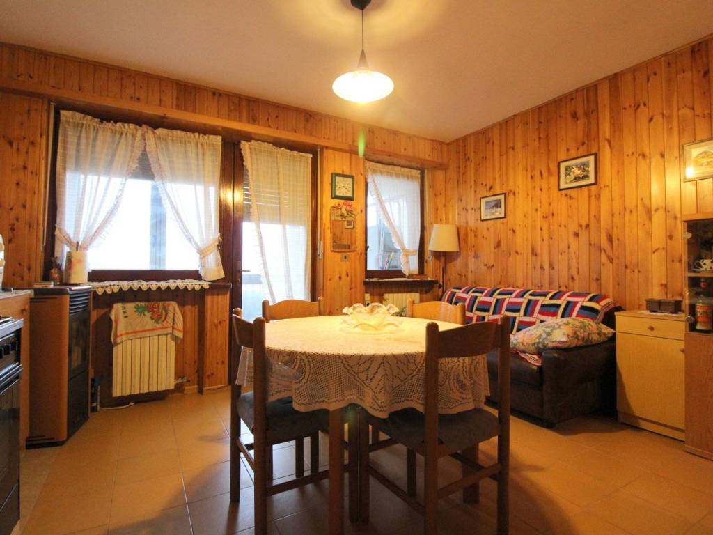 appartamento in vendita a Bagnolo Piemonte in zona Montoso