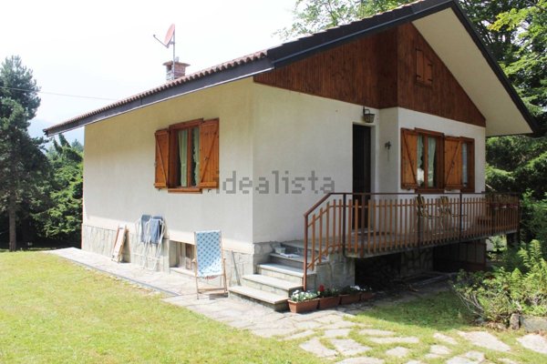 casa indipendente in vendita a Bagnolo Piemonte in zona Montoso