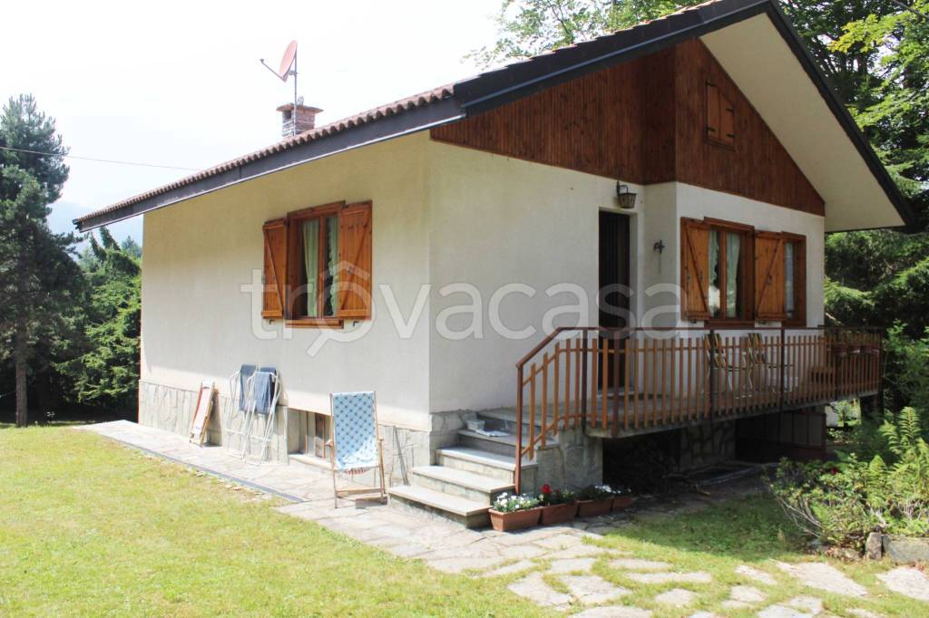 casa indipendente in vendita a Bagnolo Piemonte in zona Montoso