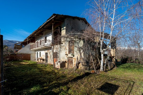 casa semindipendente in vendita a Bagnolo Piemonte