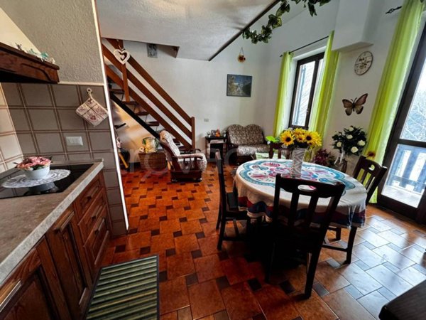 appartamento in vendita a Bagnolo Piemonte in zona Montoso