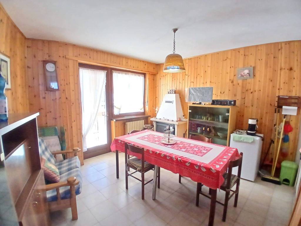 appartamento in vendita a Bagnolo Piemonte in zona Montoso