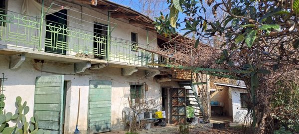 casa indipendente in vendita a Bagnolo Piemonte