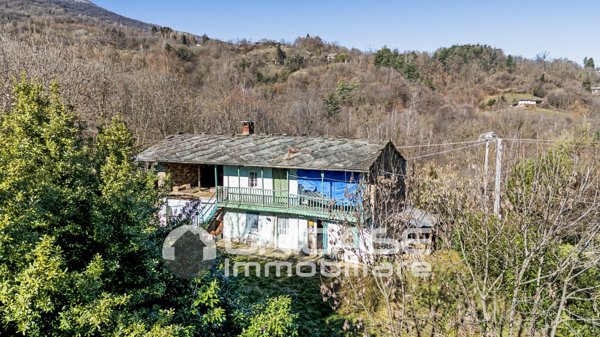 casa indipendente in vendita a Bagnolo Piemonte