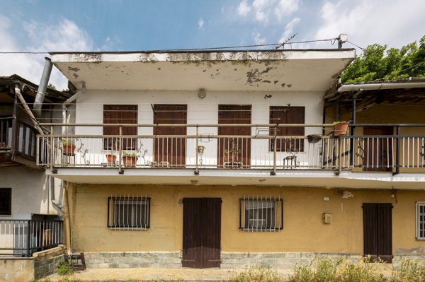 casa indipendente in vendita a Bagnolo Piemonte